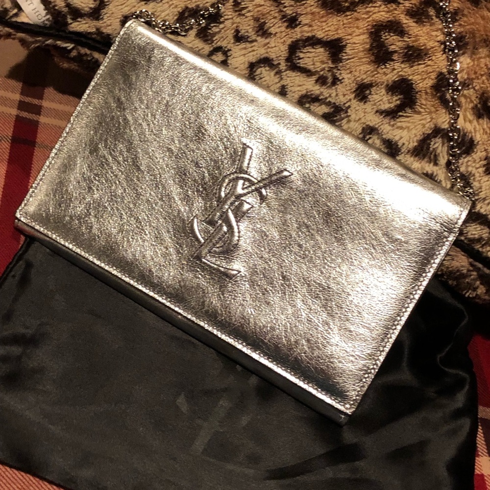 Ysl wallet on chain
